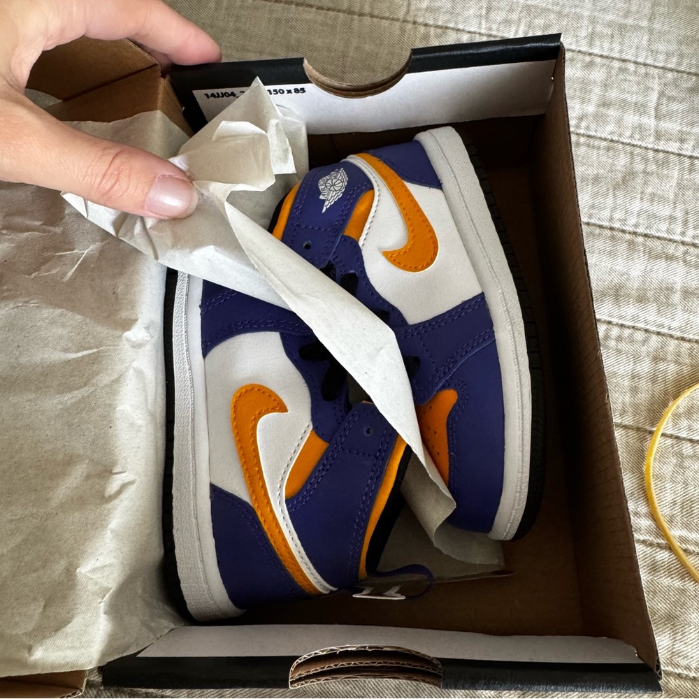 Toddler Nike Jordan 1 Mid (TD) Sneaker in Purple, White, and Black 8c Lakers